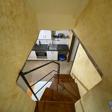 Bilocale Arredato Sestri Ponente Appartement Genua Buitenkant foto