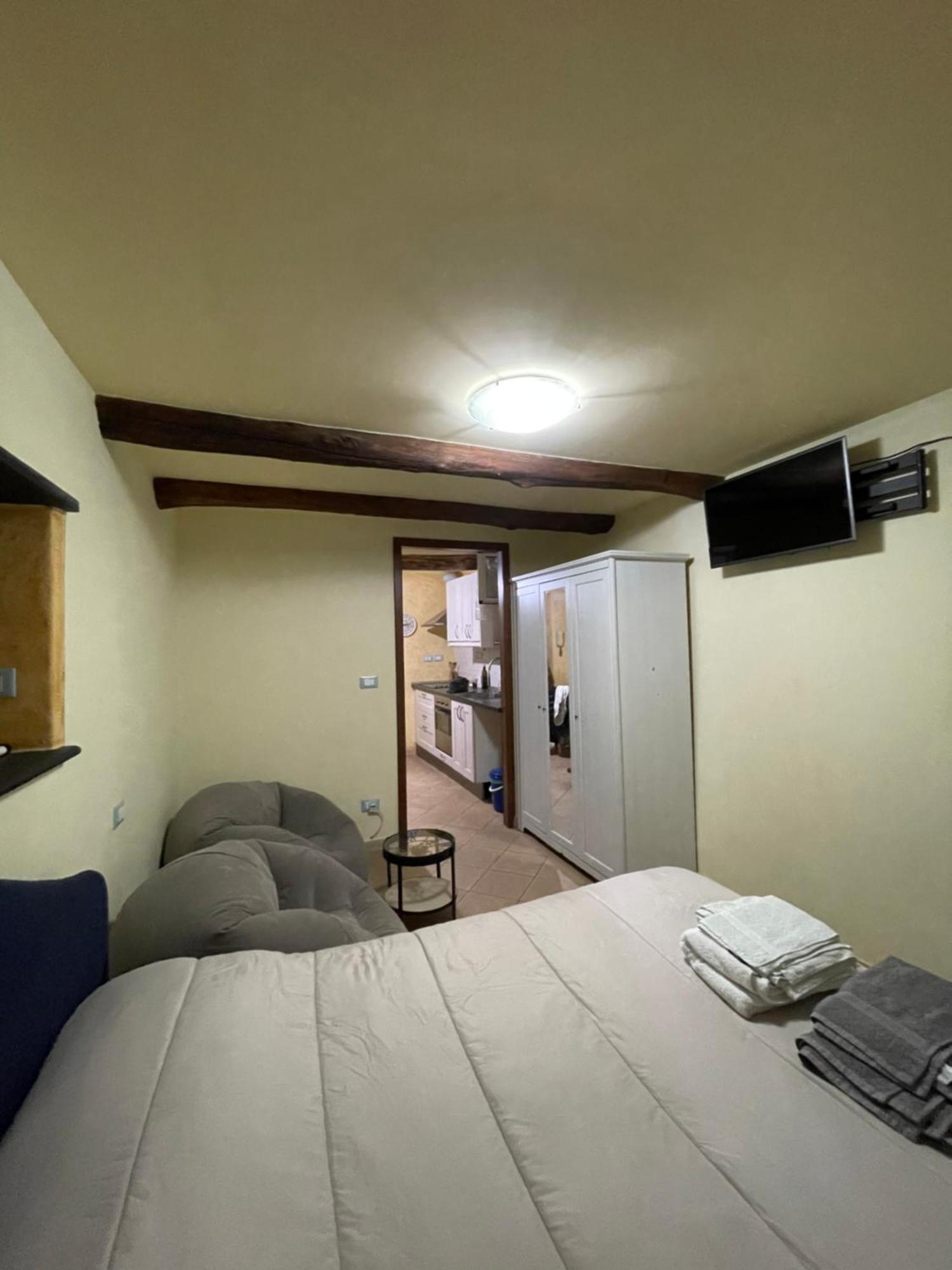 Bilocale Arredato Sestri Ponente Appartement Genua Buitenkant foto