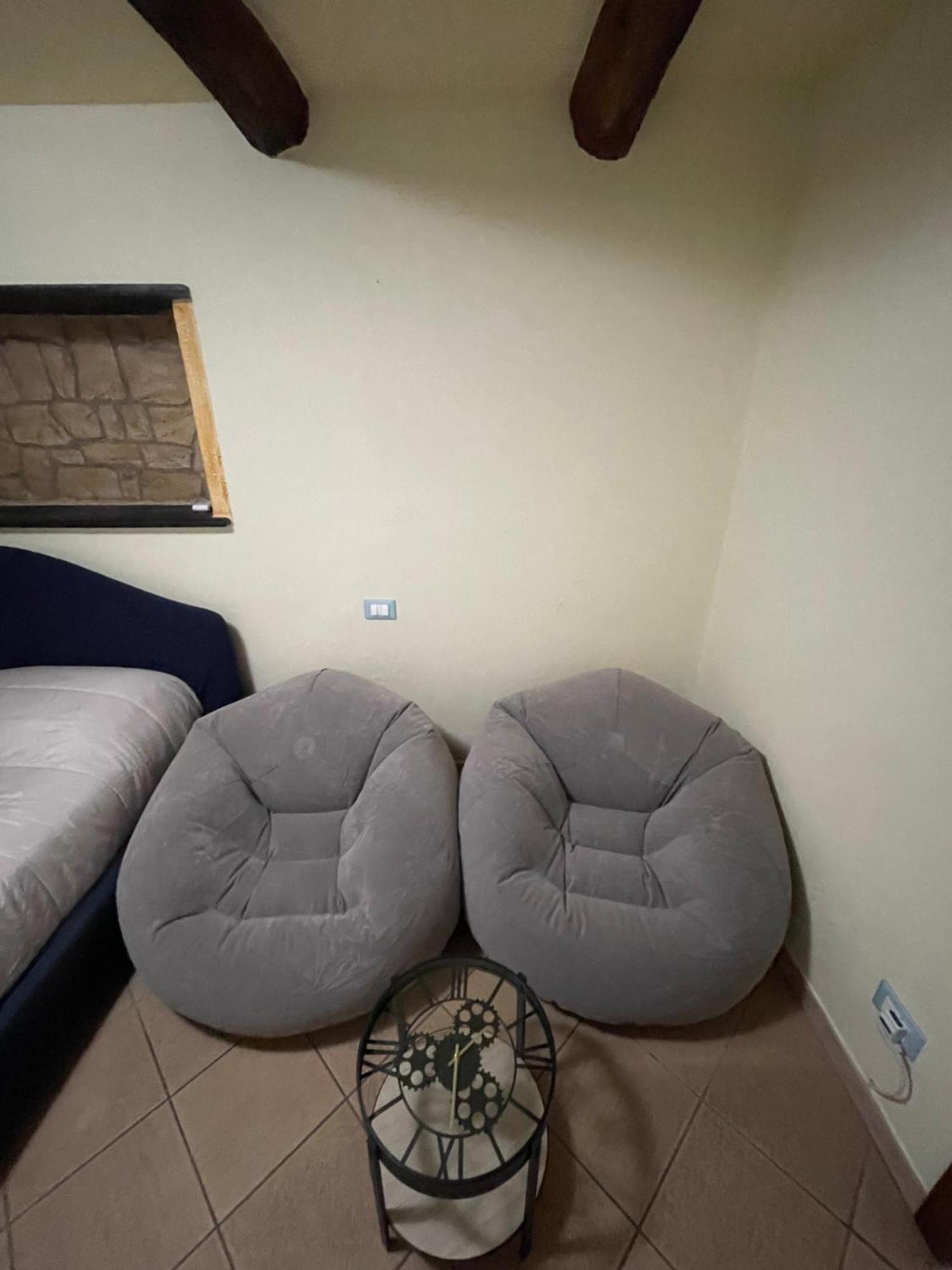 Bilocale Arredato Sestri Ponente Appartement Genua Buitenkant foto