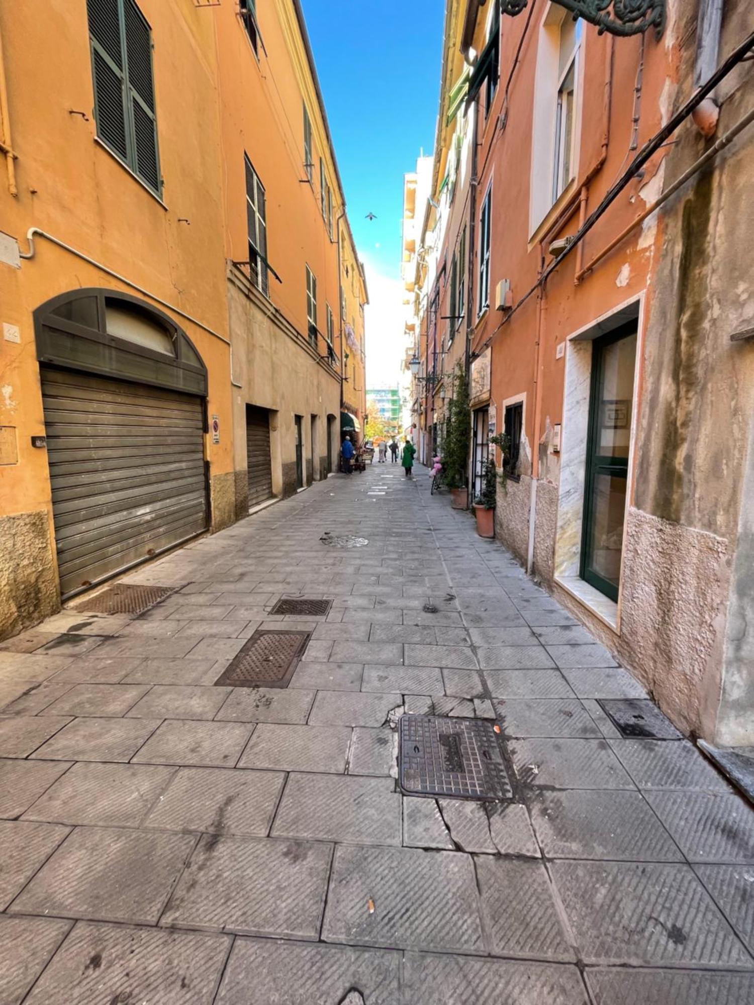 Bilocale Arredato Sestri Ponente Appartement Genua Buitenkant foto